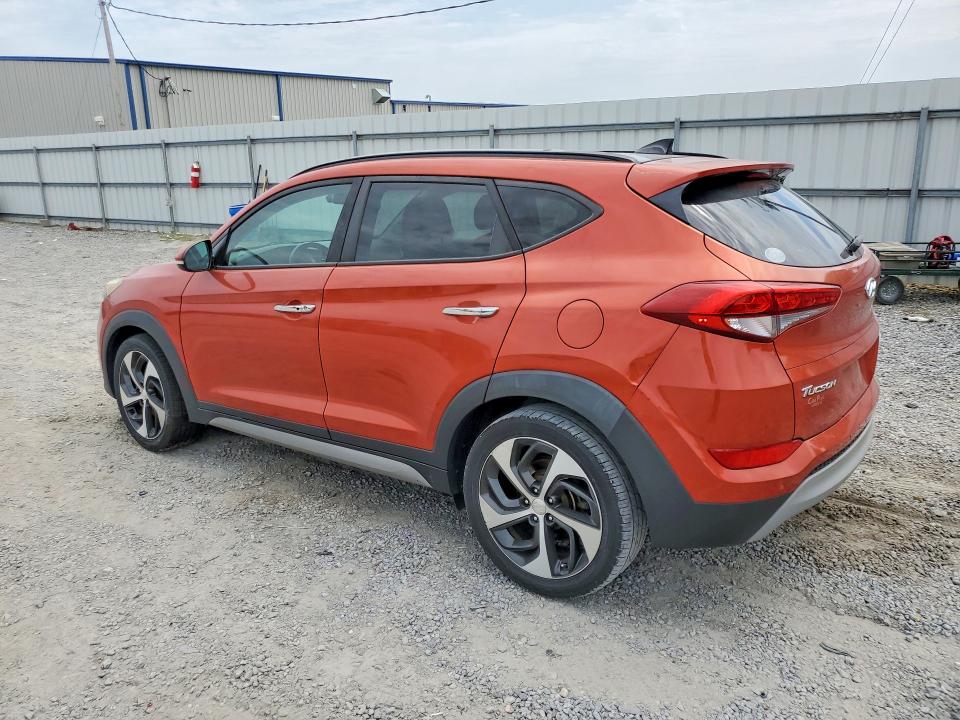 Photo 2 from auction – 2017 HYUNDAI TUCSON with VIN KM8J33A20HU345056