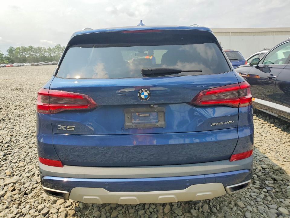 Photo 6 from auction – 2021 BMW X5 with VIN 5UXCR6C05M9F63517