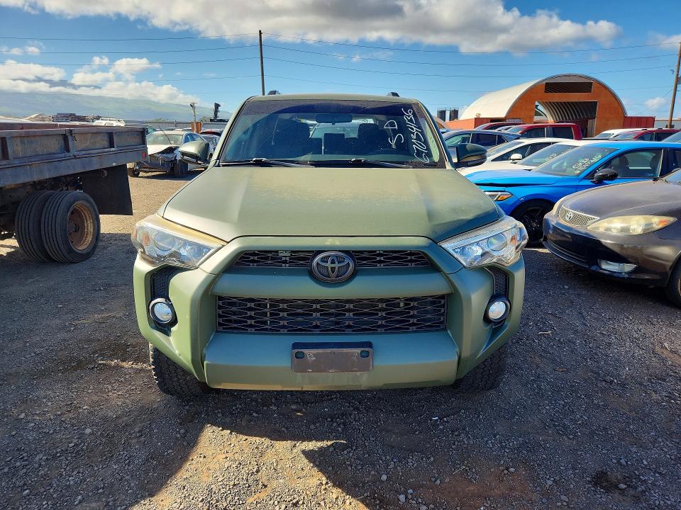 Photo 5 from auction – 2018 TOYOTA 4RUNNER with VIN JTEBU5JR2J5532034