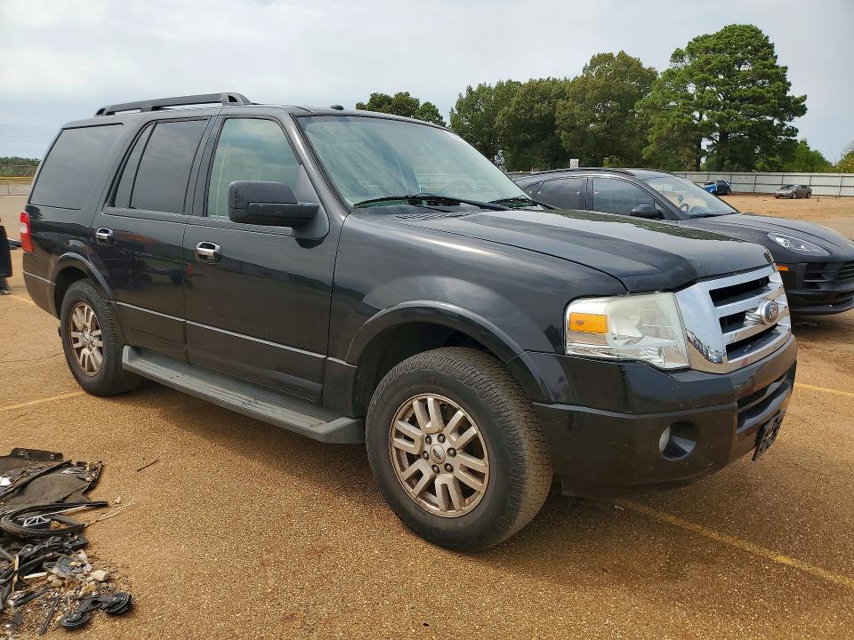 Photo 4 from auction – 2013 FORD EXPEDITION with VIN 1FMJU1H52DEF17836