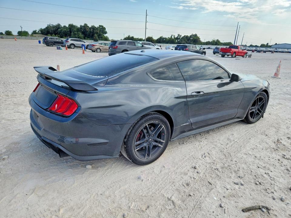Photo 3 from auction – 2019 FORD MUSTANG with VIN 1FA6P8THXK5133236