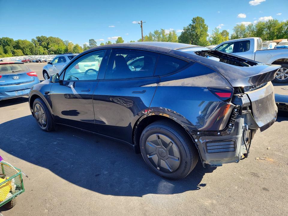 صورة رقم 2 من المزاد - 2026 TESLA MODEL Y مع VIN 7SAYGDED5TA606868