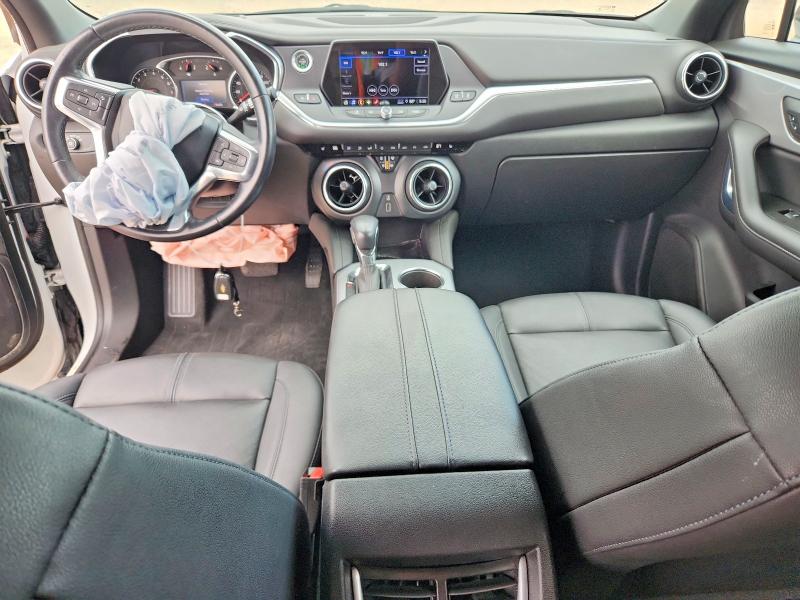 Photo 8 from auction – 2022 CHEVROLET BLAZER with VIN 3GNKBJRS1NS139235