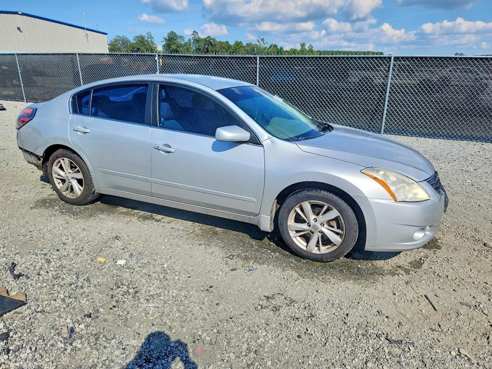 Photo 4 from auction – 2011 NISSAN ALTIMA with VIN 1N4AL2AP5BC145402