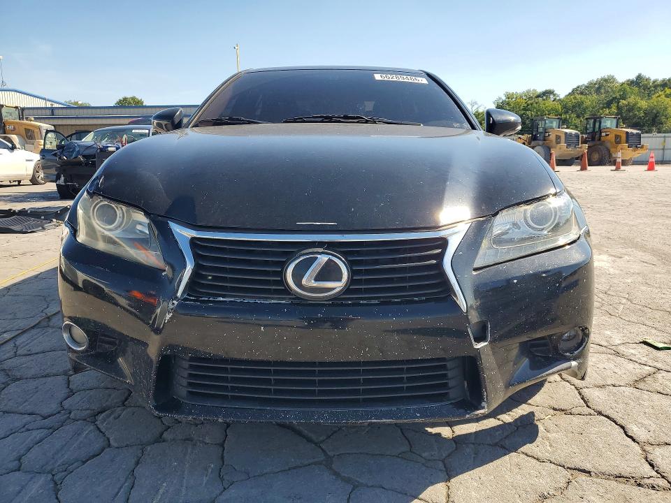 Снимка 5 от търг – 2013 LEXUS GS с VIN JTHBE1BL4D5000274