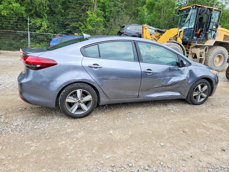 Photo 3 from auction – 2018 KIA FORTE with VIN 3KPFL4A78JE242287