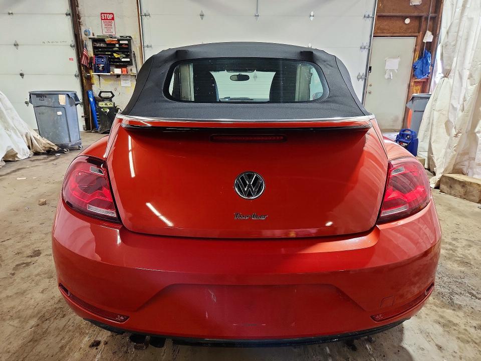 Photo 6 from auction – 2019 VOLKSWAGEN BEETLE with VIN 3VW5DAAT5KM501830