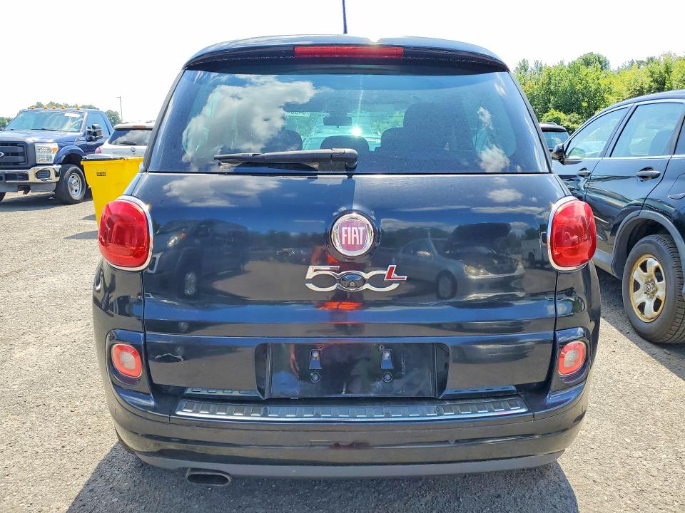 Photo 6 from auction – 2014 FIAT 500L with VIN ZFBCFABH0EZ028519