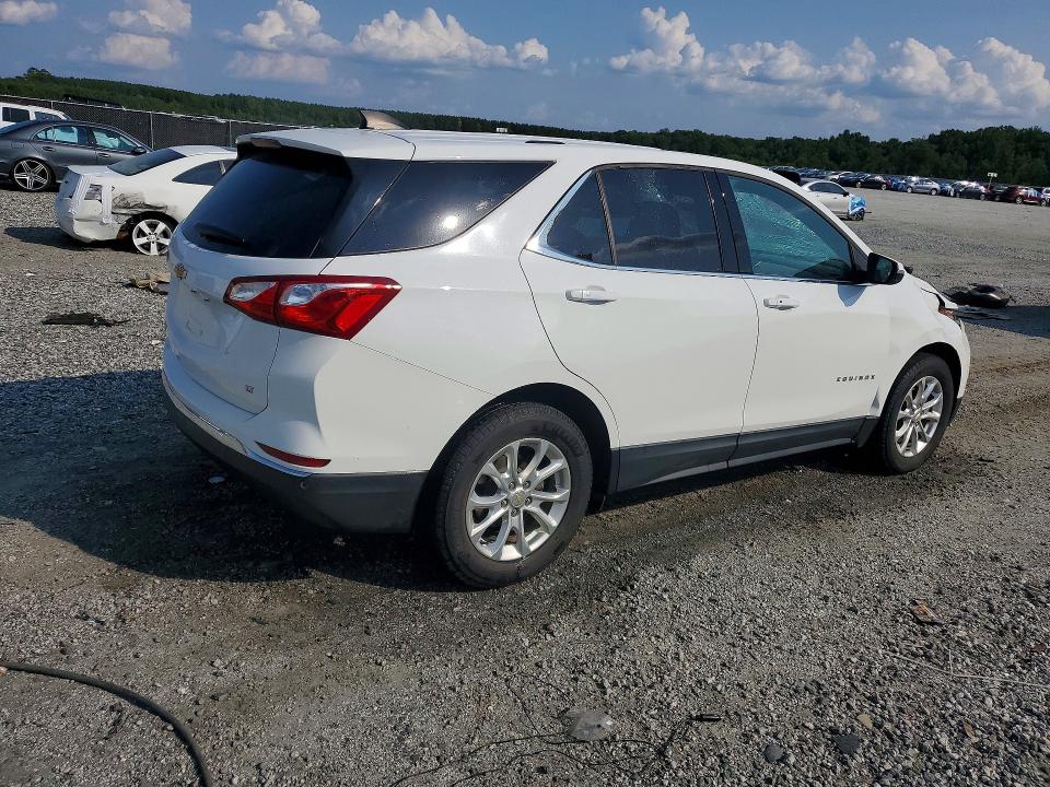 Photo 3 from auction – 2019 CHEVROLET EQUINOX with VIN 2GNAXJEV7K6219677