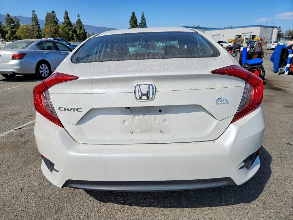 Photo 6 from auction – 2016 HONDA CIVIC with VIN 19XFC2F76GE225428
