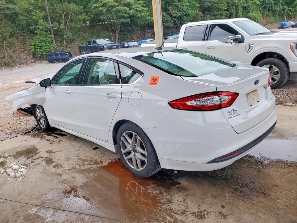 Photo 2 from auction – 2015 FORD FUSION with VIN 3FA6P0H71FR123215