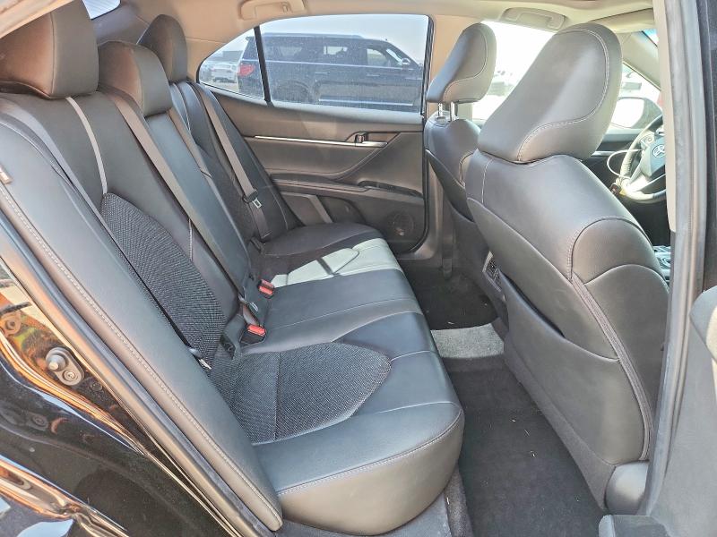 Photo 10 from auction – 2018 TOYOTA CAMRY with VIN 4T1B61HK2JU050732