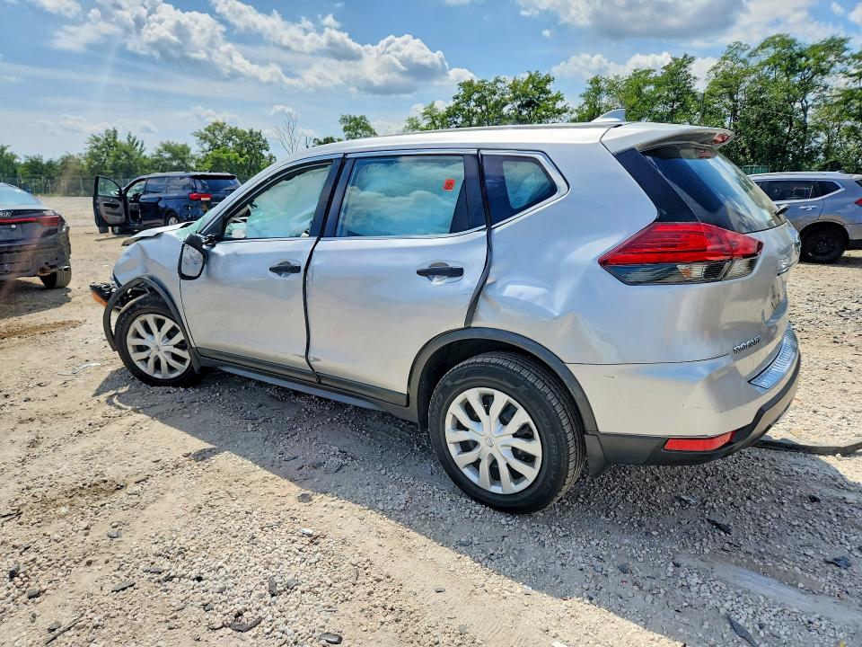 Photo 2 from auction – 2017 NISSAN ROGUE with VIN JN8AT2MV1HW257937
