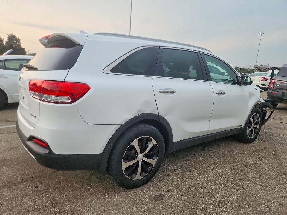 Photo 3 from auction – 2017 KIA SORENTO with VIN 5XYPHDA50HG337394