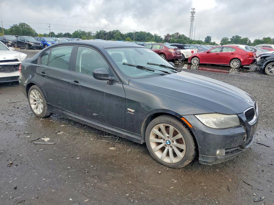 Photo 4 from auction – 2011 BMW 328 with VIN WBAPK7C58BA972626