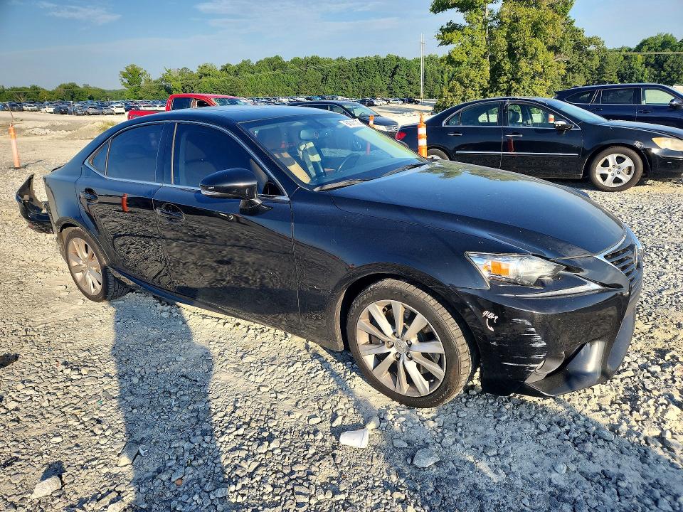 Photo 4 from auction – 2016 LEXUS IS with VIN JTHBA1D26G5014634