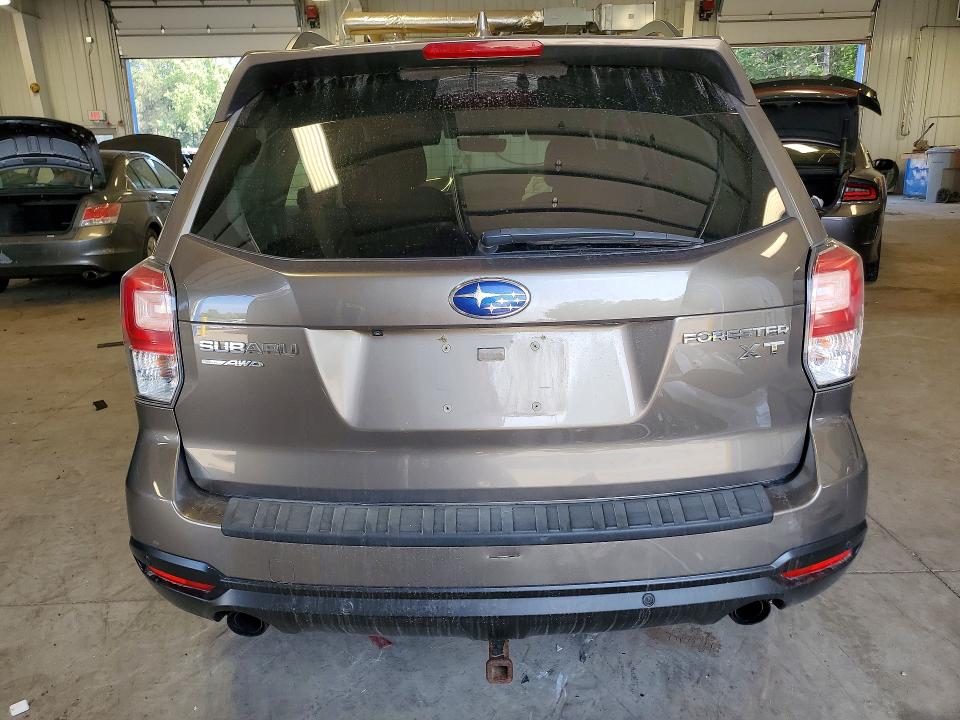 Photo 6 from auction – 2017 SUBARU FORESTER with VIN JF2SJGWC6HH496047