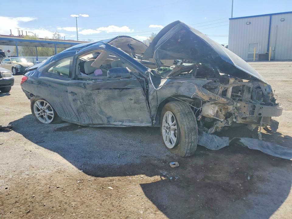Photo 4 from auction – 2005 TOYOTA CAMRY SOLARA with VIN 4T1CE38P25U965052