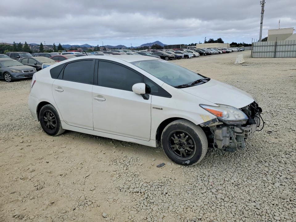 Photo 4 from auction – 2011 TOYOTA PRIUS with VIN JTDKN3DU3B5356764