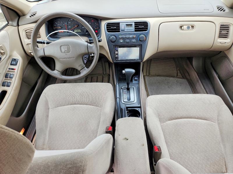 Photo 8 from auction – 2001 HONDA ACCORD with VIN JHMCG56461C005167