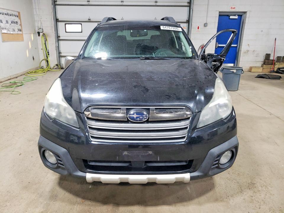 Photo 5 from auction – 2013 SUBARU OUTBACK with VIN 4S4BRCSC4D3286720