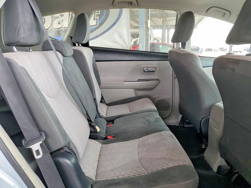 Photo 10 from auction – 2016 TOYOTA PRIUS V with VIN JTDZN3EU8GJ041289