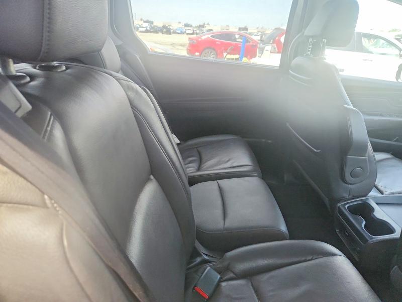 Photo 11 from auction – 2019 HONDA ODYSSEY with VIN 5FNRL6H86KB098449