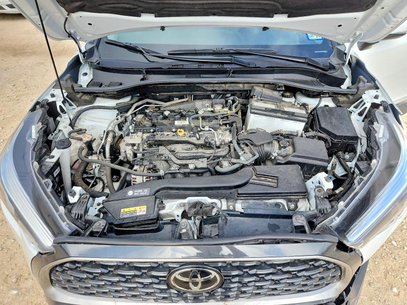 Photo 12 from auction – 2024 TOYOTA COROLLA CROSS with VIN 7MUDAAAGXRV096560