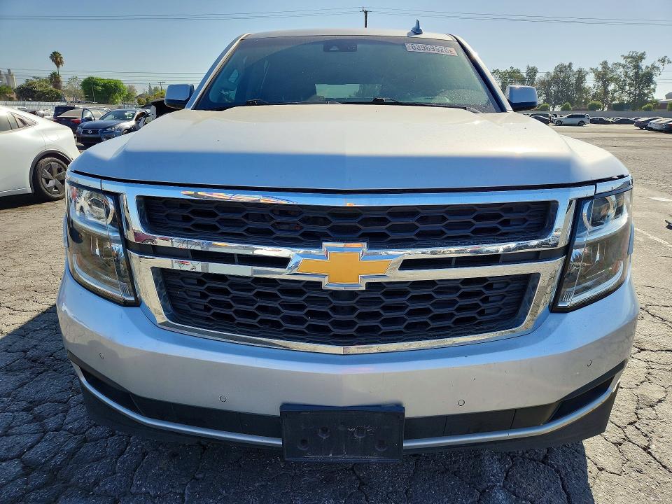 Photo 5 from auction – 2019 CHEVROLET SUBURBAN with VIN 1GNSKHKC2KR390503