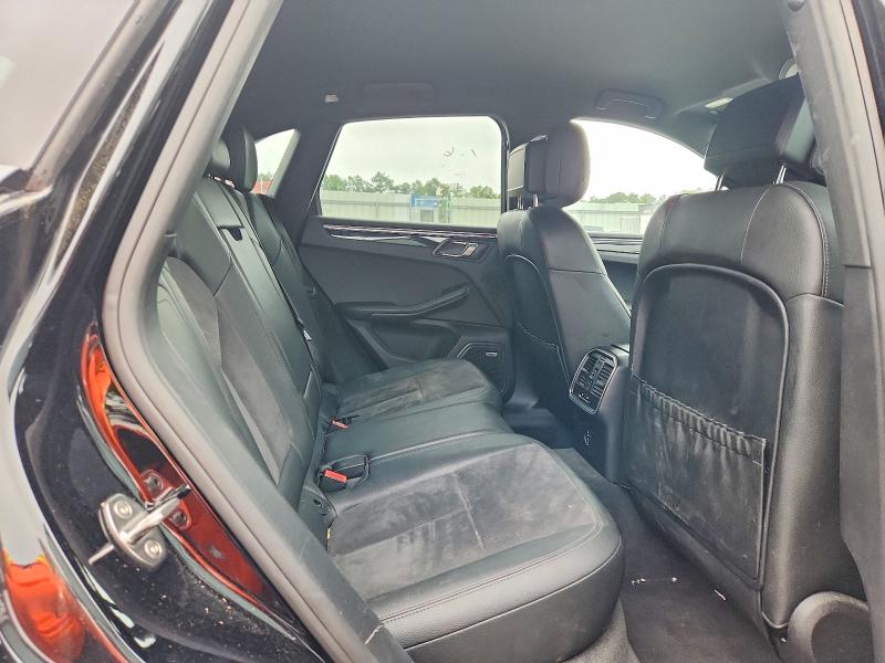 Photo 11 from auction – 2020 PORSCHE MACAN with VIN WP1AA2A55LLB02998