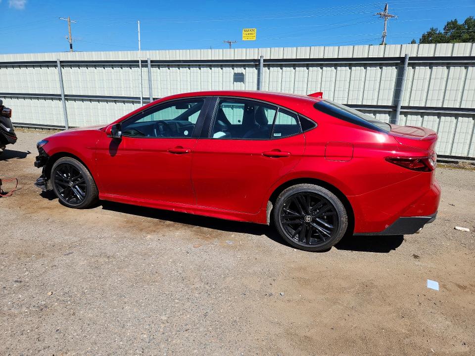 Photo 2 from auction – 2026 TOYOTA CAMRY with VIN 4T1DAACK1TU264077