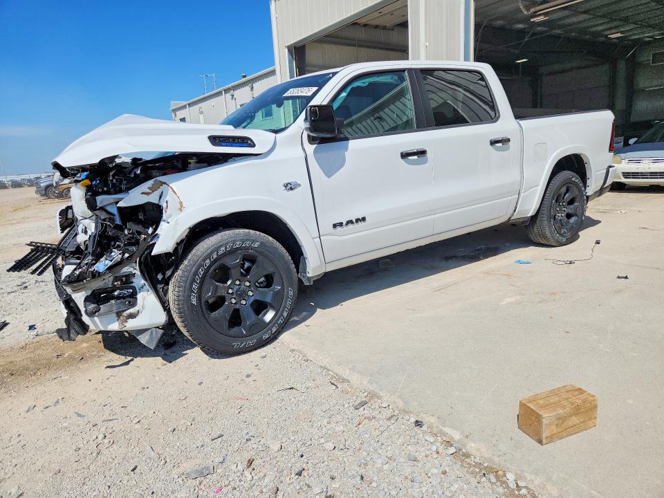 RAM 1500 2026 с VIN 1C6SRFFT7TN344054 - Снимка от търг