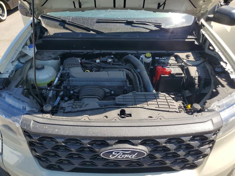 Photo 11 from auction – 2025 FORD MAVERICK with VIN 3FTTW8BA1SRB67437