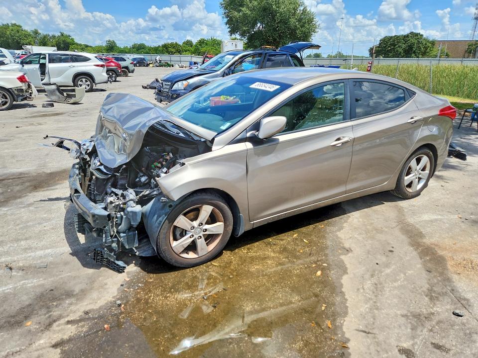 HYUNDAI ELANTRA 2013 with VIN 5NPDH4AEXDH331723 - Photo from auction