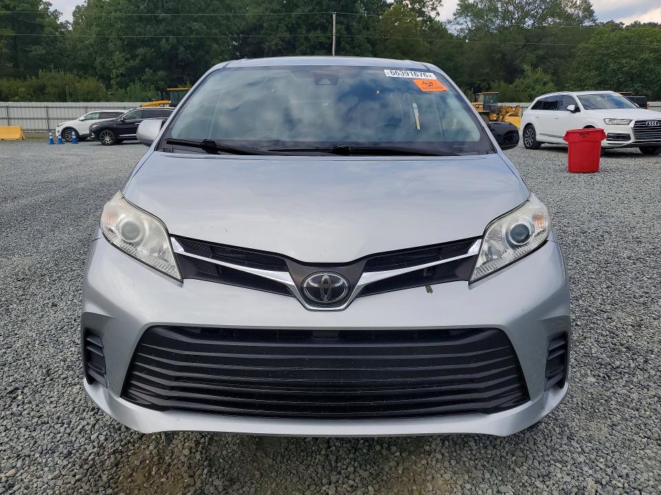 Photo 5 from auction – 2020 TOYOTA SIENNA with VIN 5TDKZ3DC9LS053513