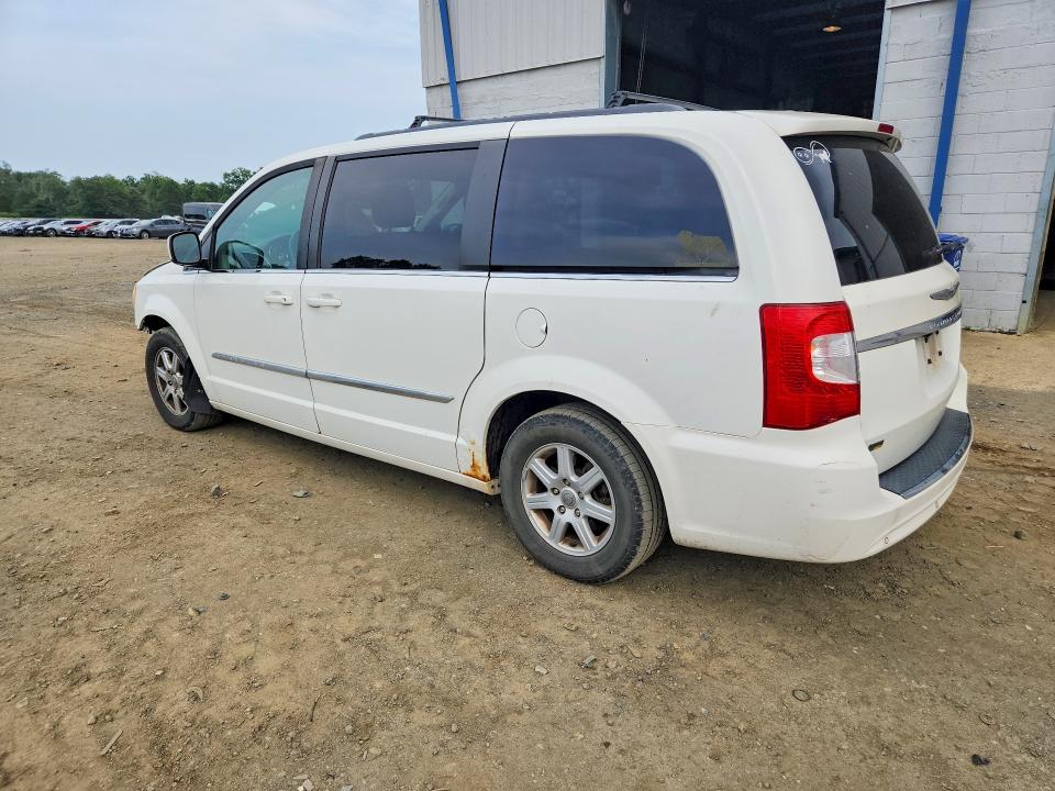 Photo 2 from auction – 2011 CHRYSLER TOWN & COUNTRY with VIN 2A4RR5DG9BR763574