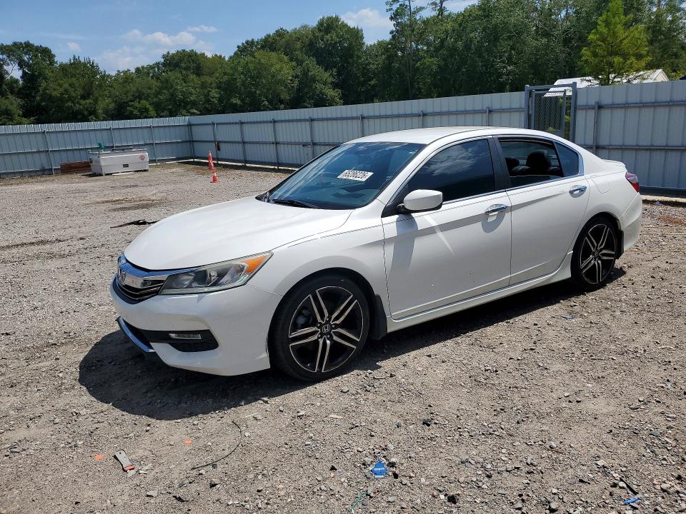 HONDA ACCORD 2016 with VIN 1HGCR2F50GA128052 - Photo from auction