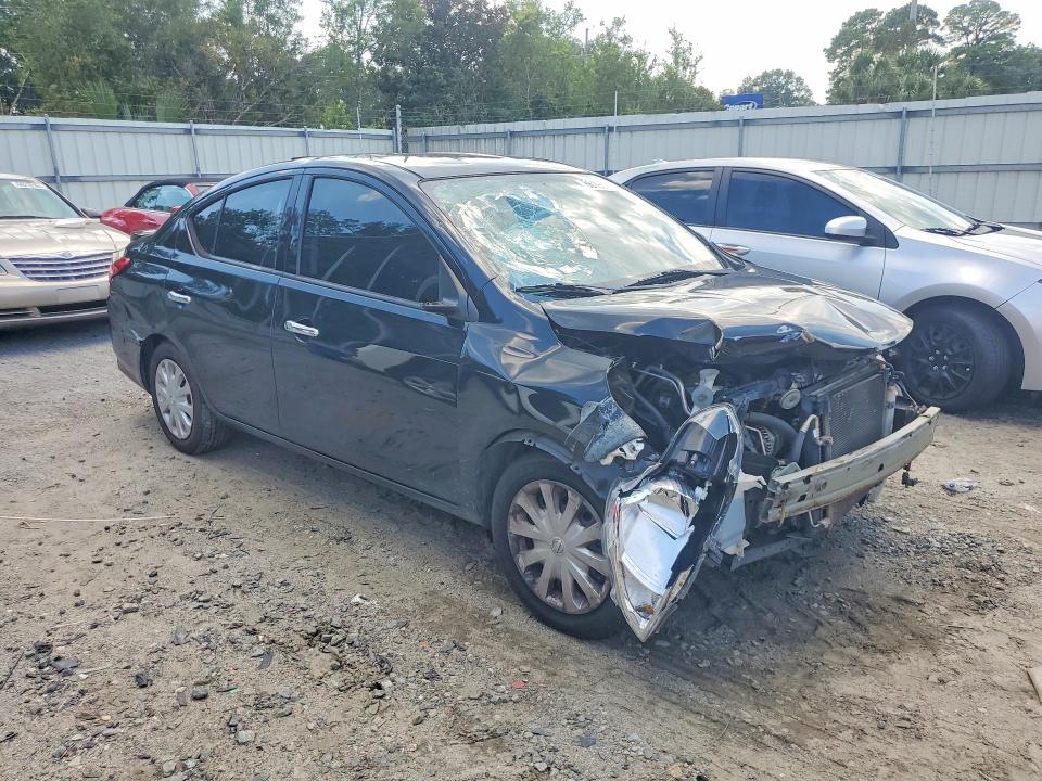 Zdjęcie 4 z aukcji – 2017 NISSAN VERSA z VIN 3N1CN7AP4HL841016