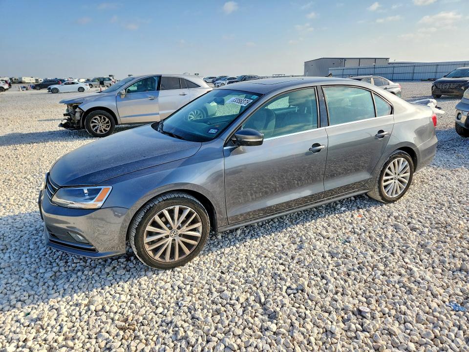 Photo 1 from auction – 2015 VOLKSWAGEN JETTA with VIN 3VWD07AJ2FM357037
