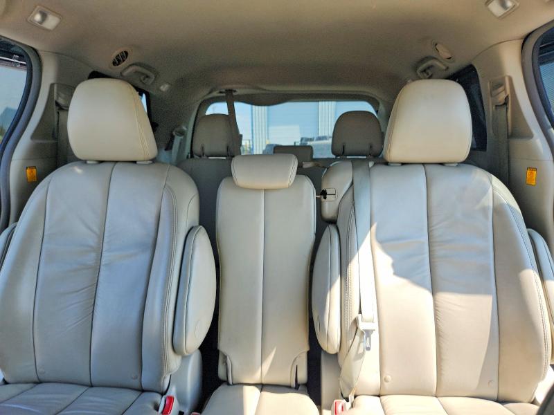 Photo 10 from auction – 2012 TOYOTA SIENNA with VIN 5TDYK3DC7CS197270