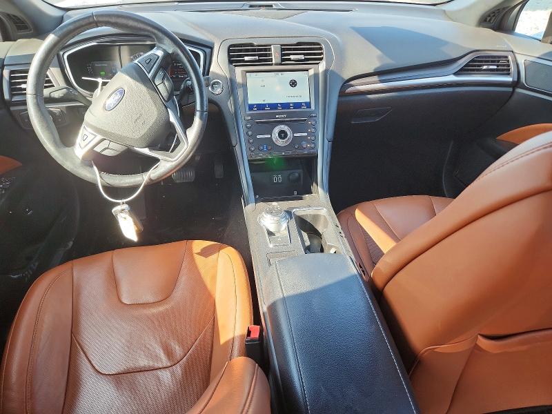 Photo 8 from auction – 2019 FORD FUSION with VIN 3FA6P0SU5KR145548