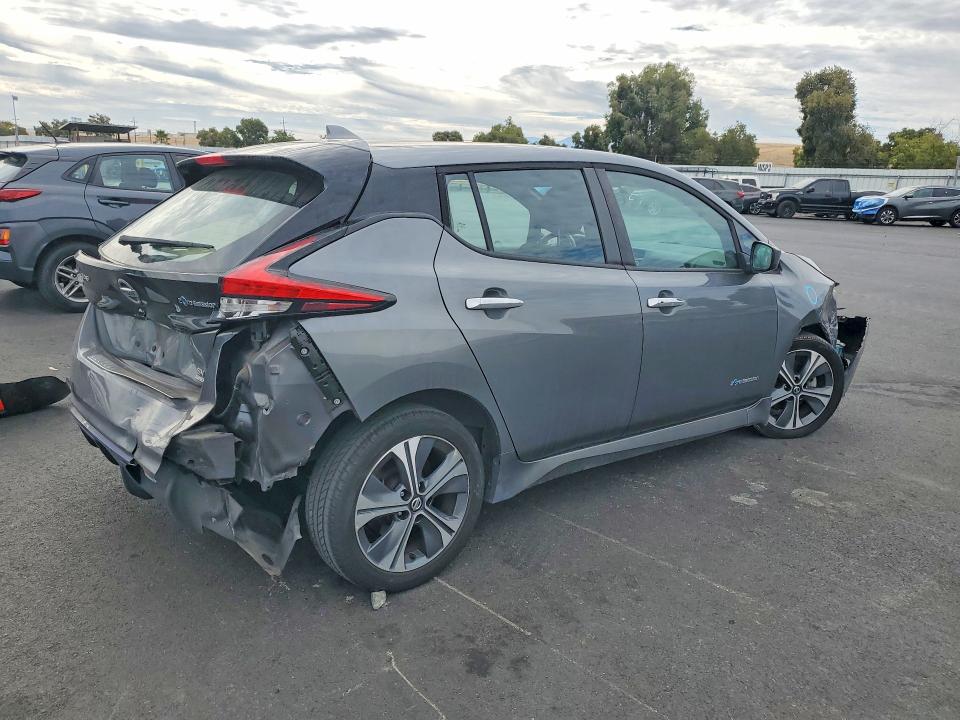 Photo 3 from auction – 2019 NISSAN LEAF with VIN 1N4BZ1CP1KC312932