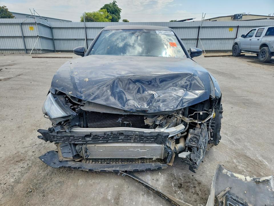 Фото 5 с аукциона – 2021 AUDI A6 с VIN WAUK2AF29MN032047