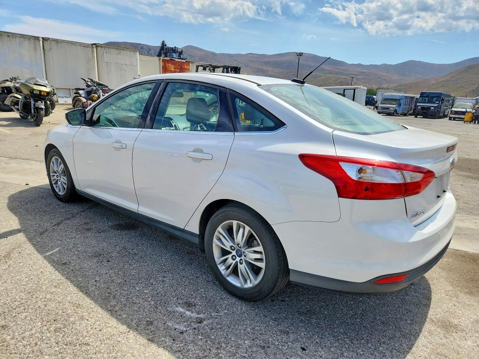 Photo 2 from auction – 2012 FORD FOCUS with VIN 1FAHP3H20CL152472