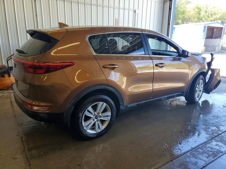 Photo 3 from auction – 2018 KIA SPORTAGE with VIN KNDPMCAC7J7414298