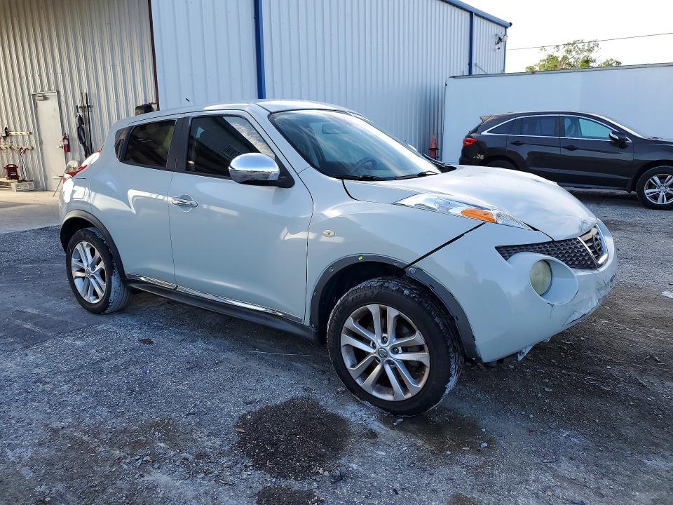 Photo 4 from auction – 2011 NISSAN JUKE with VIN JN8AF5MR7BT008899