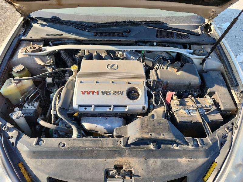 Photo 11 from auction – 2002 LEXUS ES with VIN JTHBF30G520081794