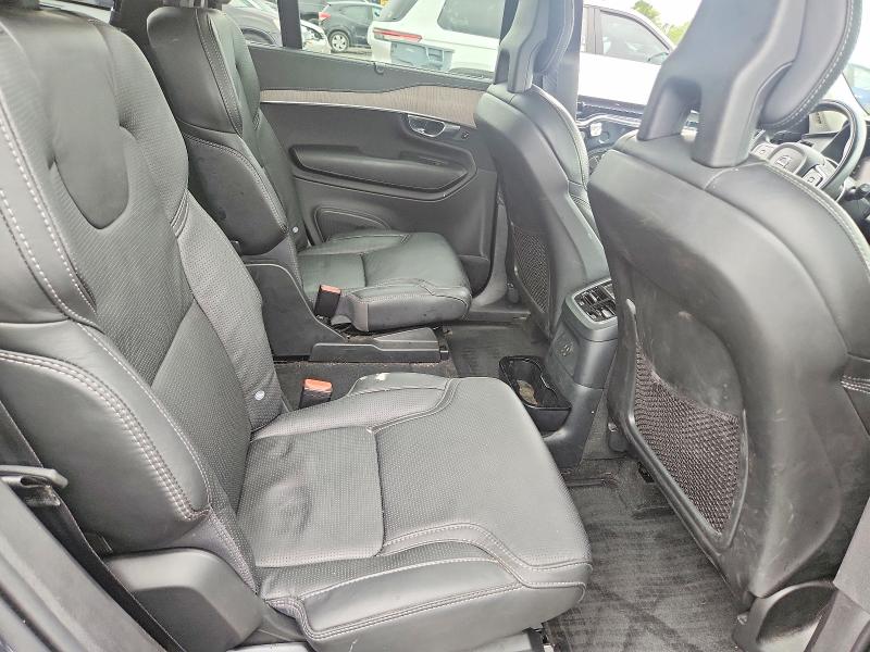 Photo 11 from auction – 2021 VOLVO XC90 with VIN YV4BR00L2M1702715
