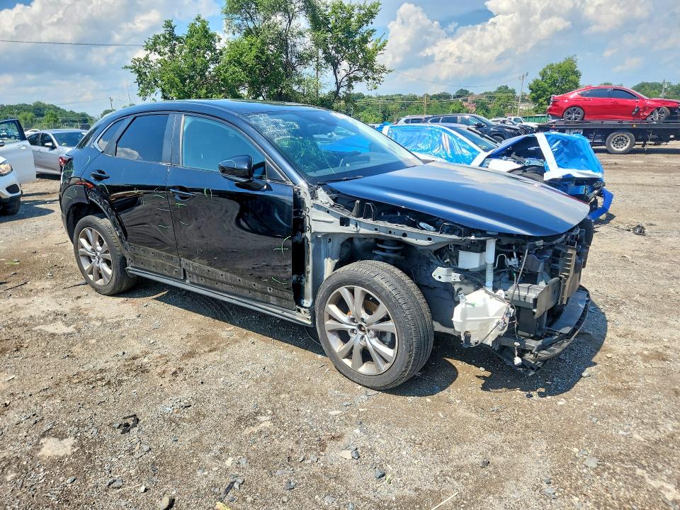 Photo 4 from auction – 2021 MAZDA CX-30 with VIN 3MVDMABLXMM230732