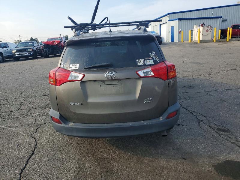 Photo 6 from auction – 2013 TOYOTA RAV4 with VIN 2T3RFREV1DW111527